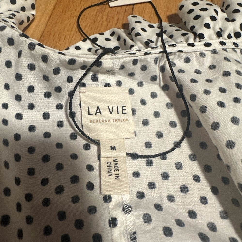NWT La Vie Women’s Polka Dot Blouse Size Medium