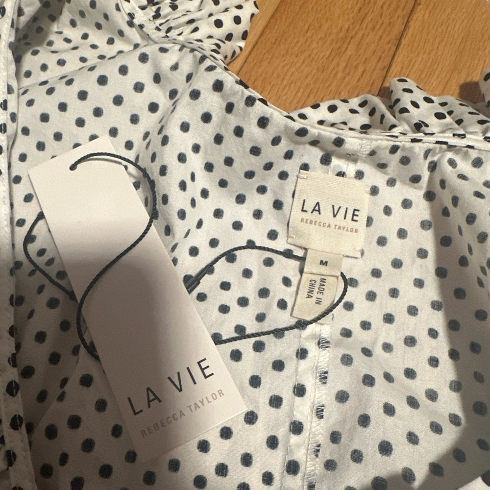 NWT La Vie Women’s Polka Dot Blouse Size Medium