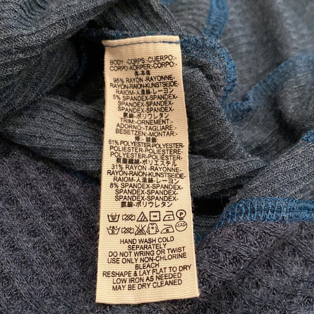 WE The Free Women’s Blue Top Size Small