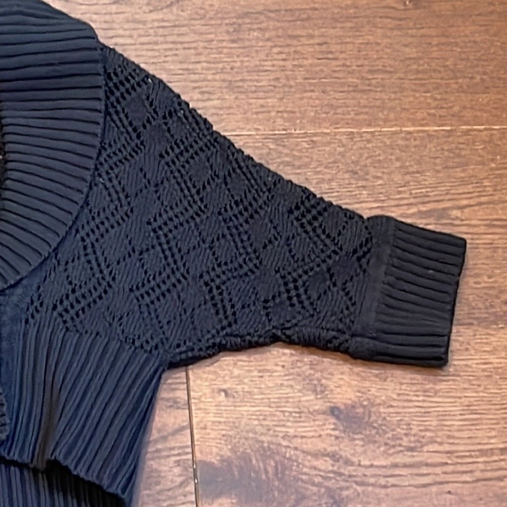 CATHERINE Malandrino Black Women’s Cropped Sweater Size Small