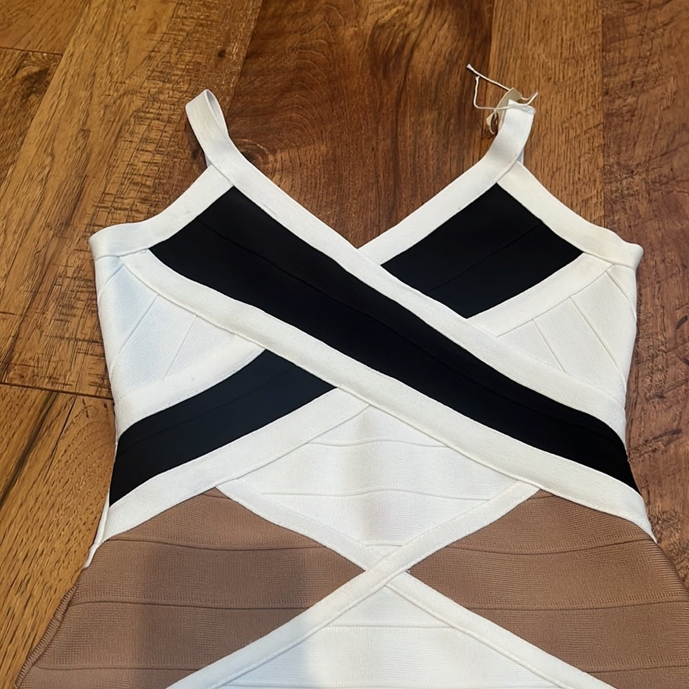NWT Fashion Nova Woman’s White Coffee Black Dress Size S