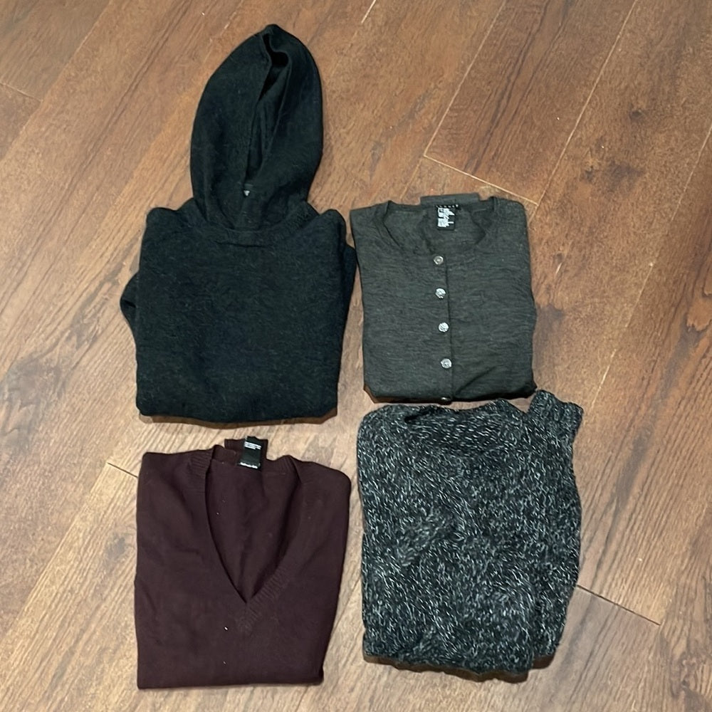 Bundle of 4 Theory Sweaters All Size S/P