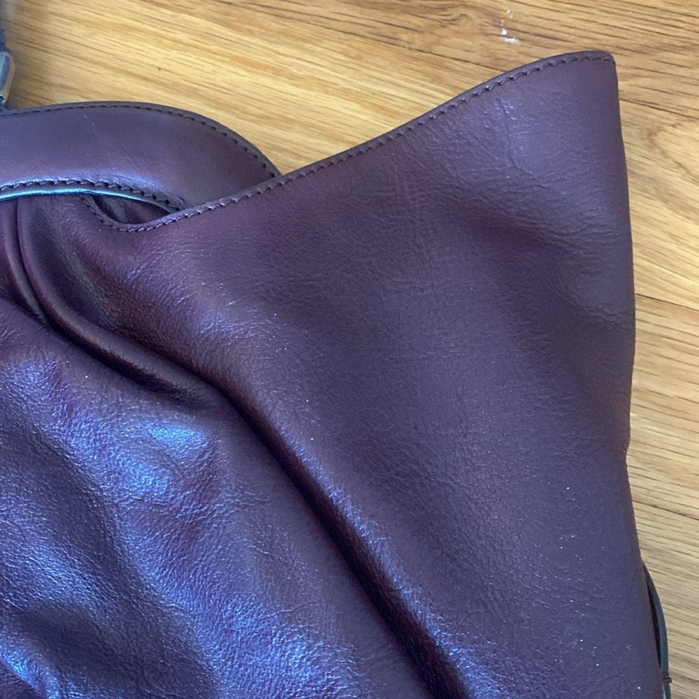 NWT Fendi Womens Purple Leather Bag OS