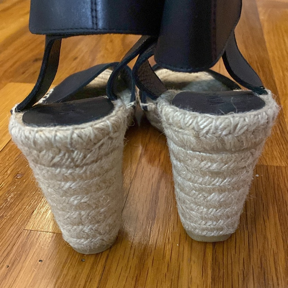 Vince Women’s Black Wedge Sandals Size 7