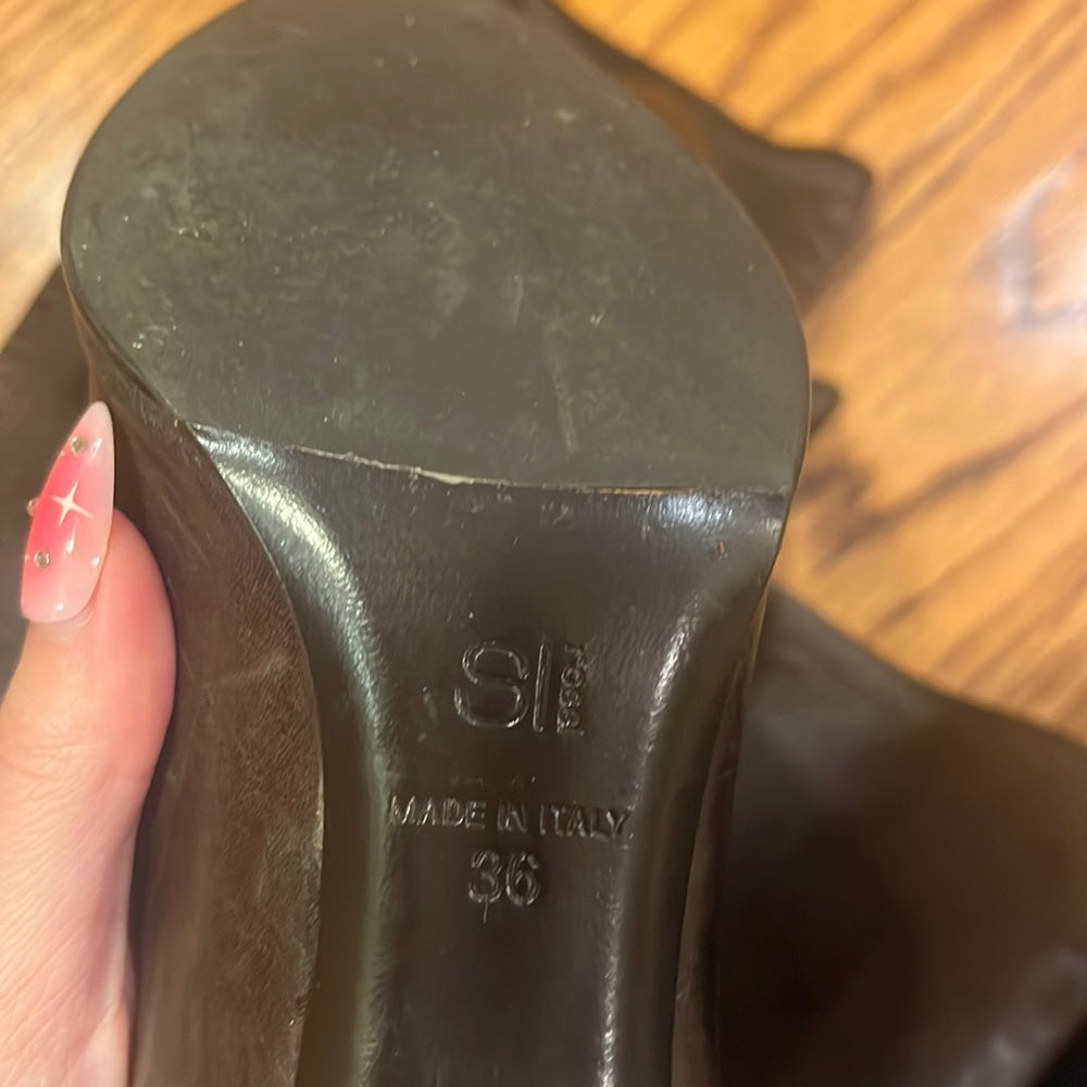 S | Rossi Woman’s Brown Heeled Tall Boots Size 36 /6