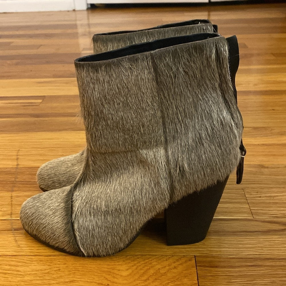 Rag & Bone Women’s Gray Fur Ankle Boots Size 38