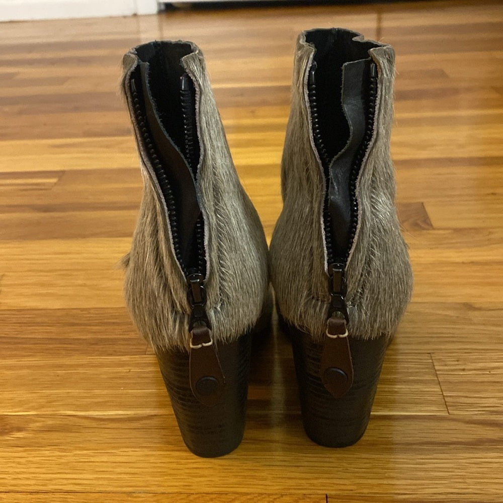 Rag & Bone Women’s Gray Fur Ankle Boots Size 38