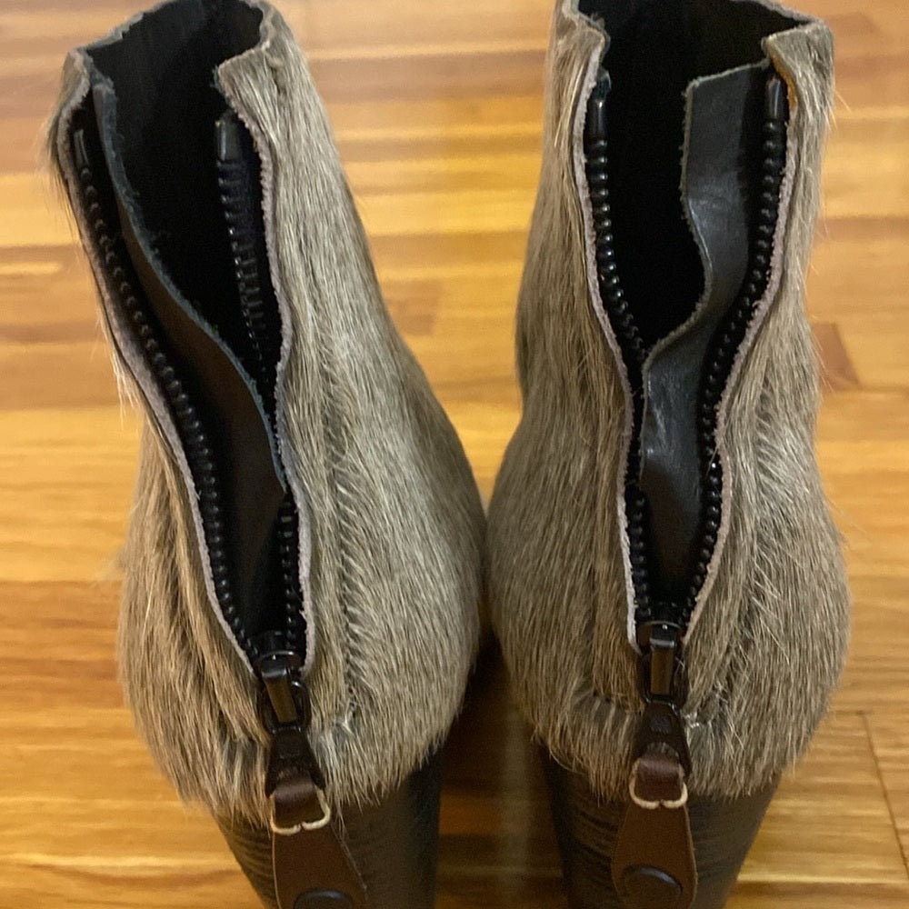 Rag & Bone Women’s Gray Fur Ankle Boots Size 38