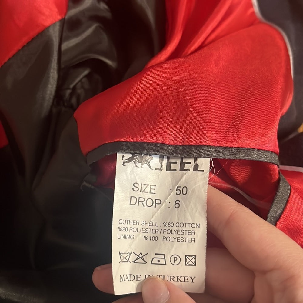 Jeel Men’s Navy and Red Blazer Size 50