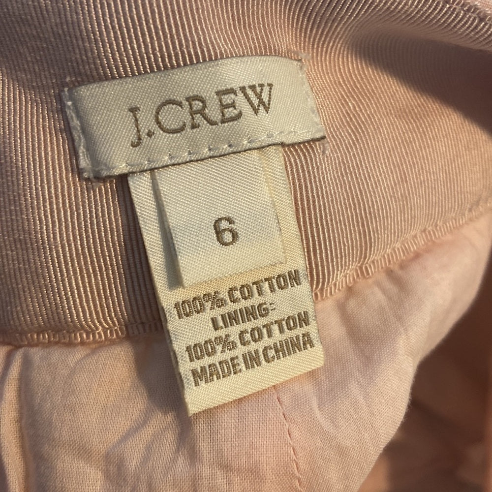 WOMEN’S J Crew pink shorts. Size 6