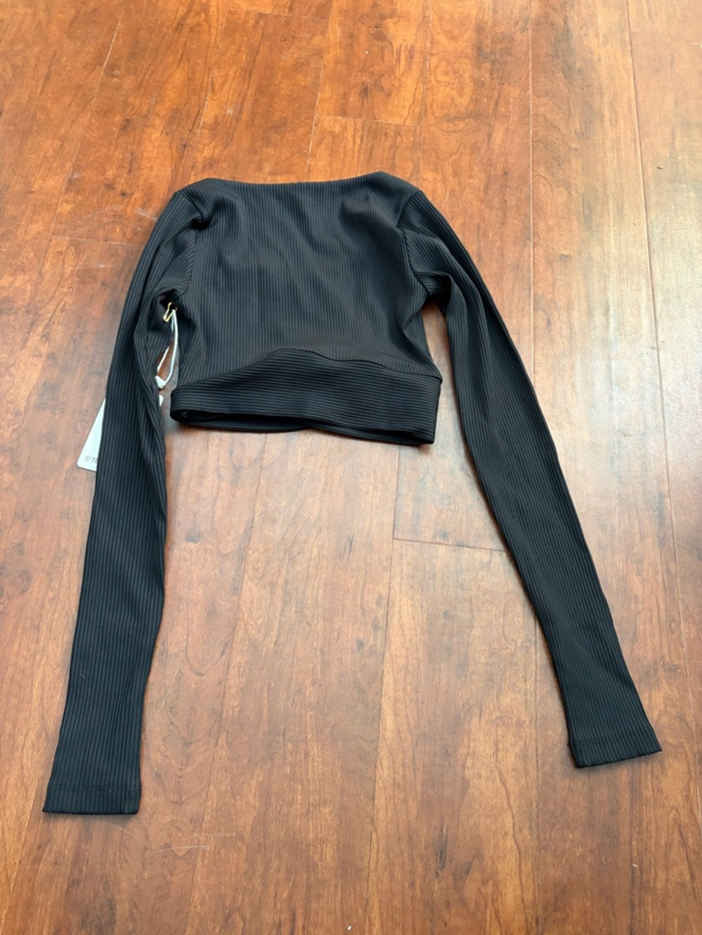 NWT Year Of Ours Women’s Wilfred Black Ribbed Long Sleeve Crop Top Size XS