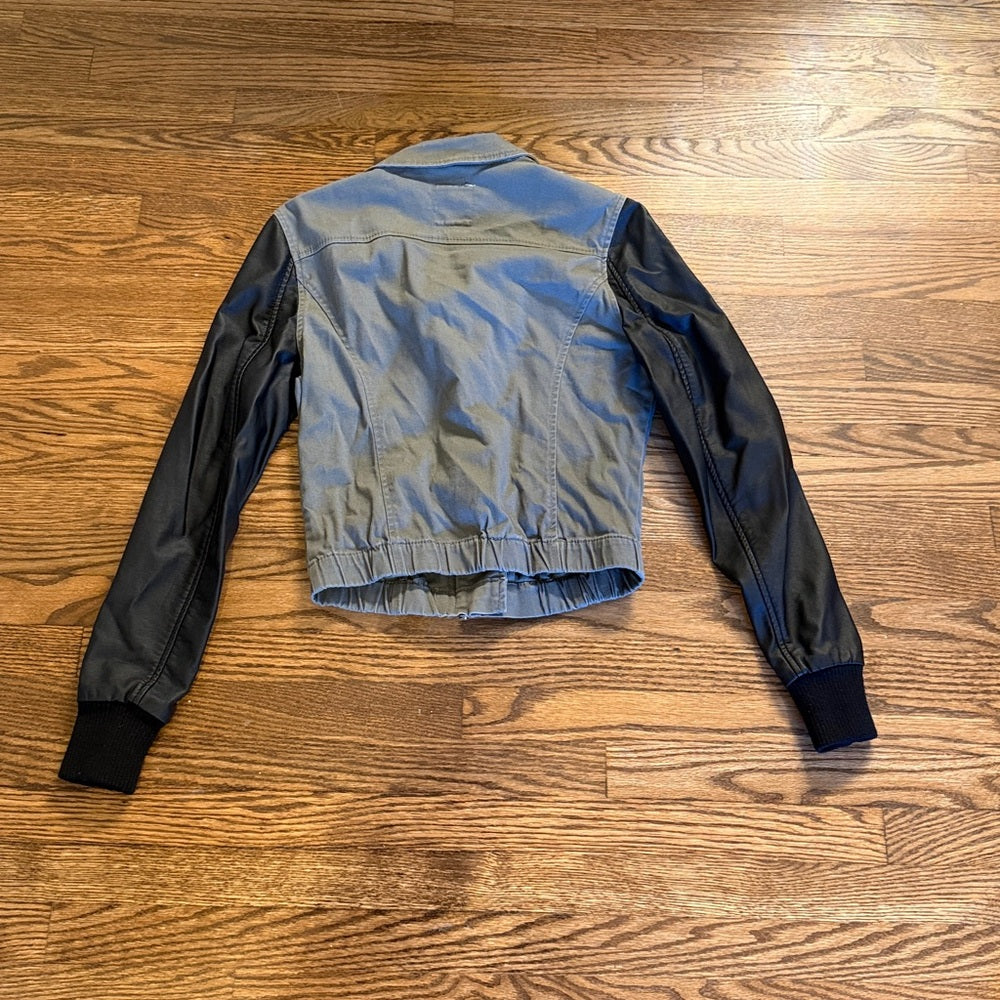 La Hearts Gray Denim Jacket Size Small