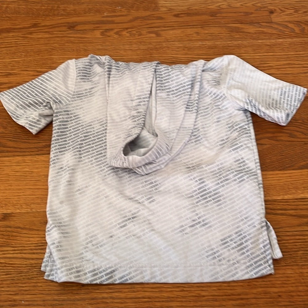 Abercrombie Boy’s Grey Hooded T-Shirt Size 5/6