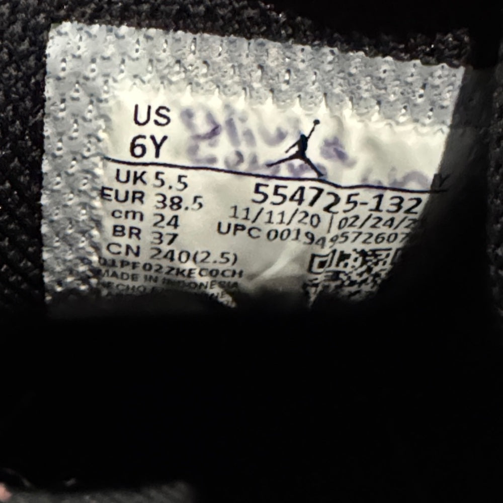 Air Jordan 1 Mid Kids Teal and Black Sneakers Size 6