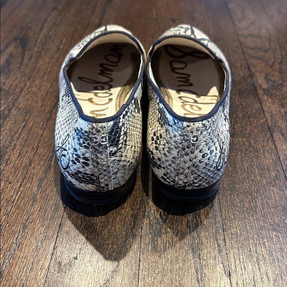 Sam Edelman Women’s Black and Gray Snake Pattern Loafers Size 8