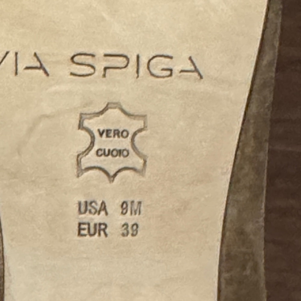 NWT Via Spiga Taupe Suede Ankle Booties Size 9