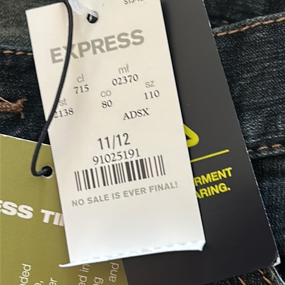 NWT Express Women’s Dark Jeans Size 11/12