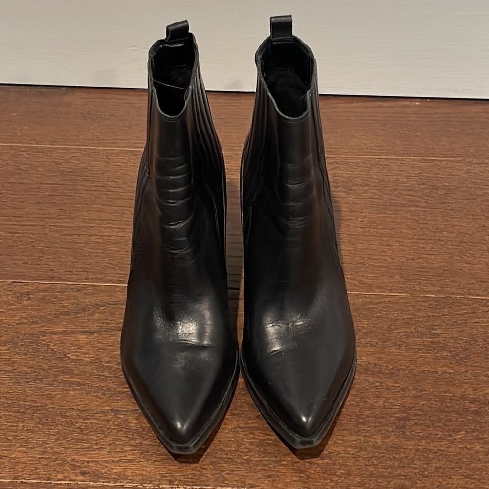Marc Fisher Black Mayden Leather Bootie Size 8