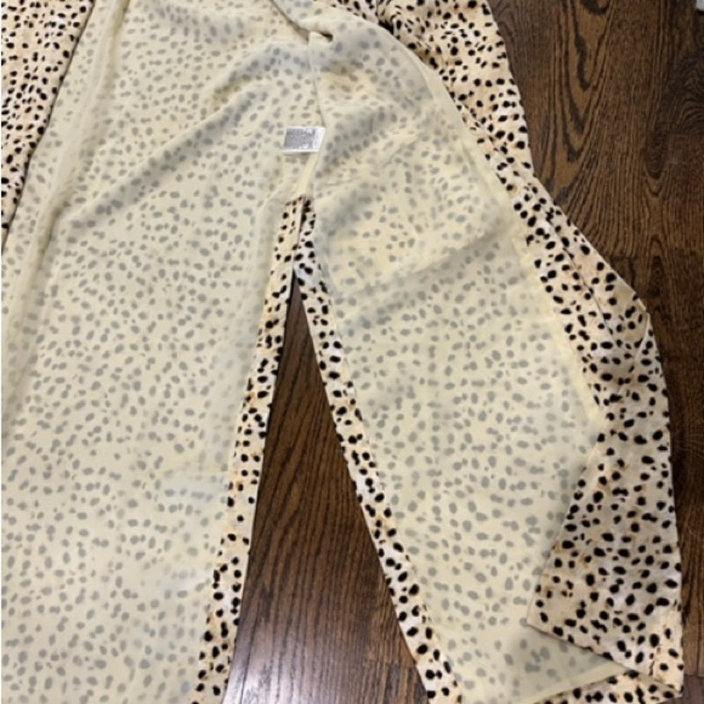 Cupcake and Cashmere Silk Leopard Woman’s Open Cardigan Size Small