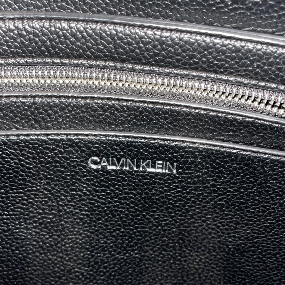 Calvin Klein Women’s Black Shoulder Bag