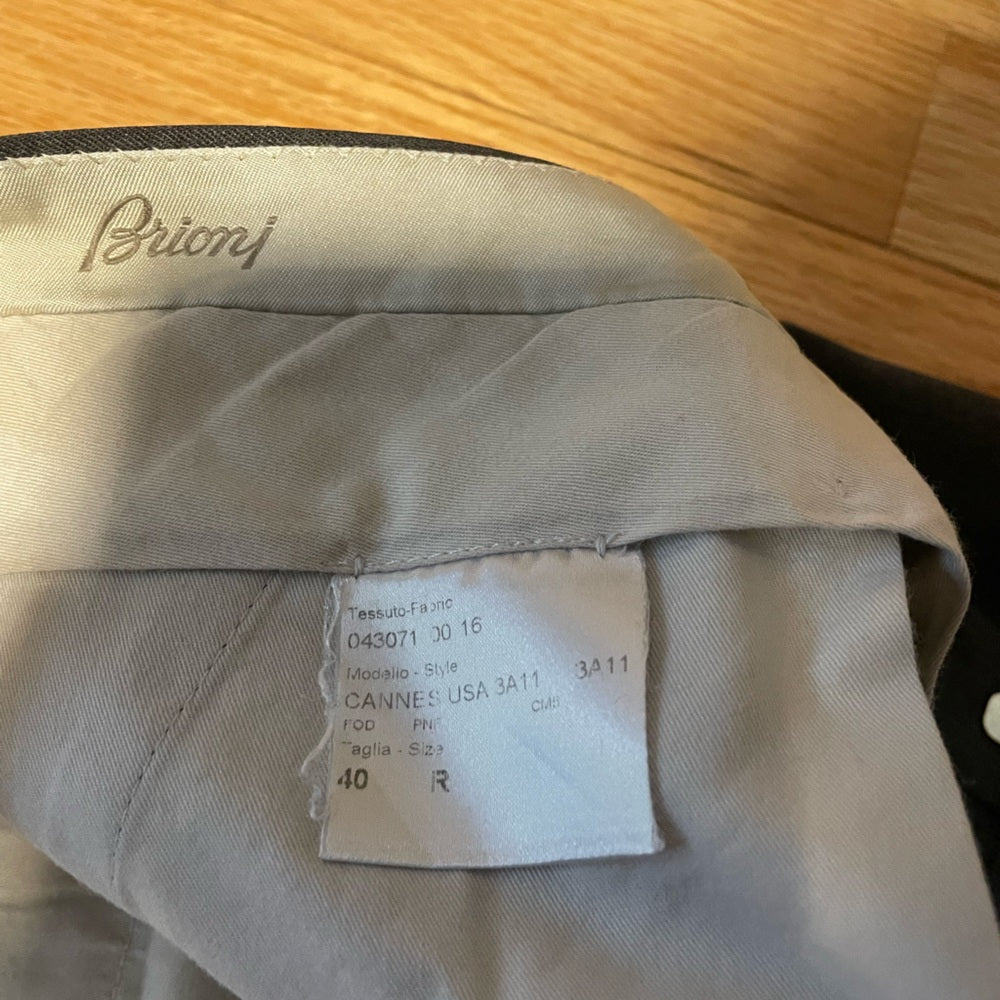 Brioni Men’s Dark Grey Dress Pants Size 40