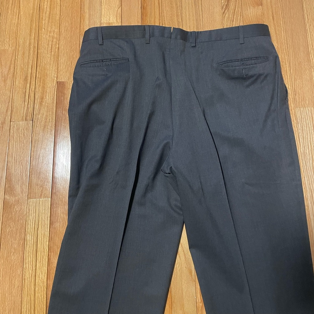 Brioni Men’s Dark Grey Dress Pants Size 40