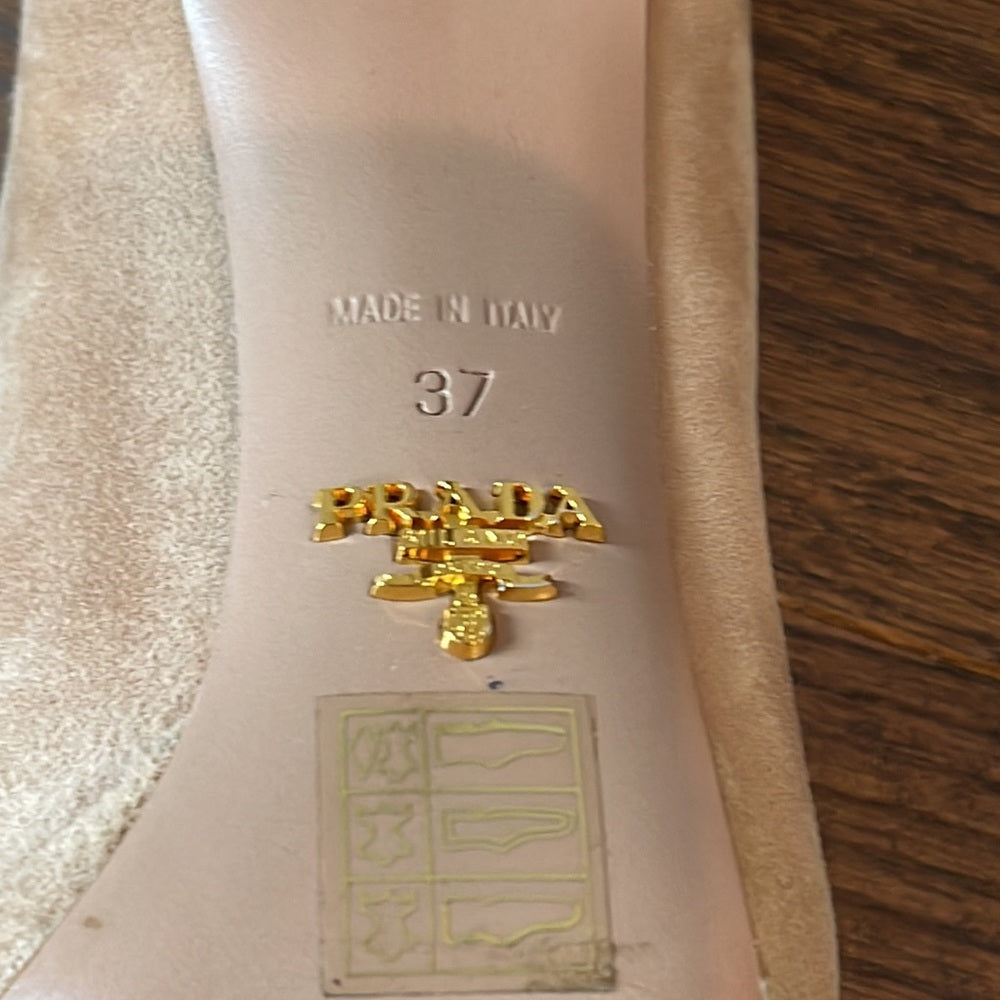Prada Women’s Blush Tan Heels Size 37