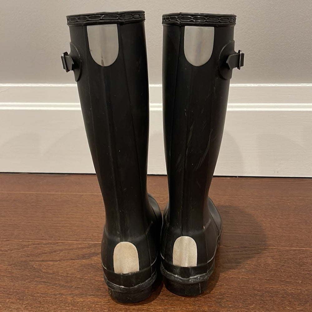 Hunter Black Rain Boots Size 6