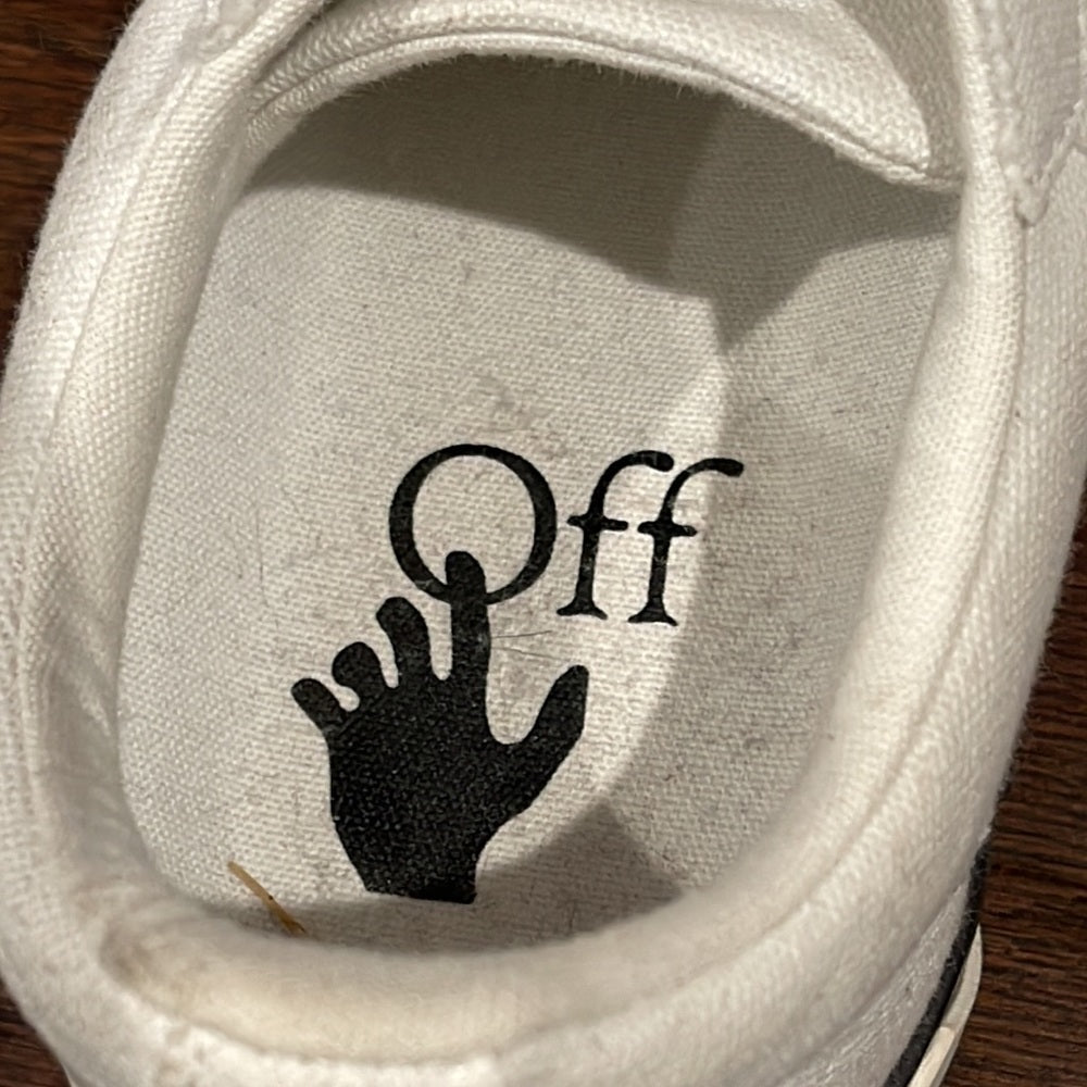 Off White Vulcanized Bicolor Low Top Sneakers Size 41 US 11