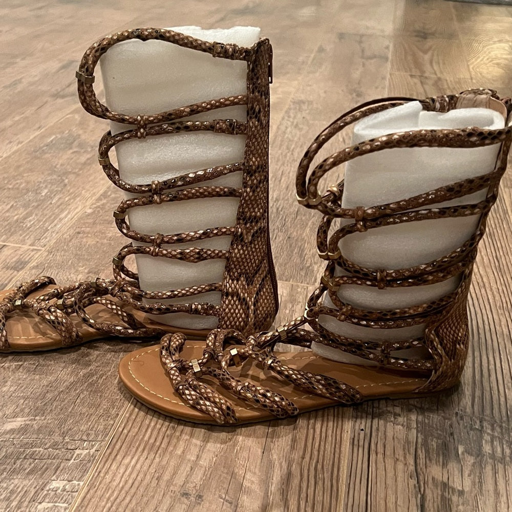 Gizella Woman’s Open Toe Casual Gladiator Sandals Size 9