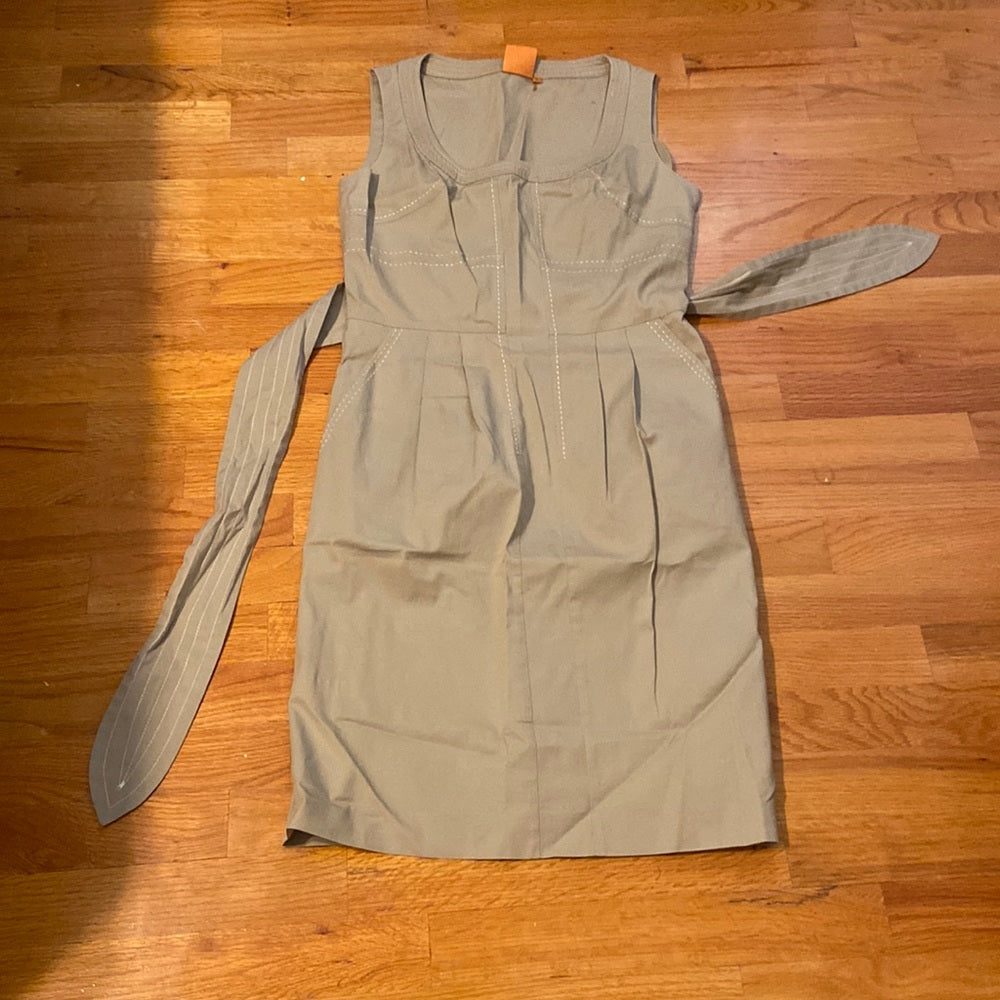 Women’s Tory Burch dress. Tan. Size 4