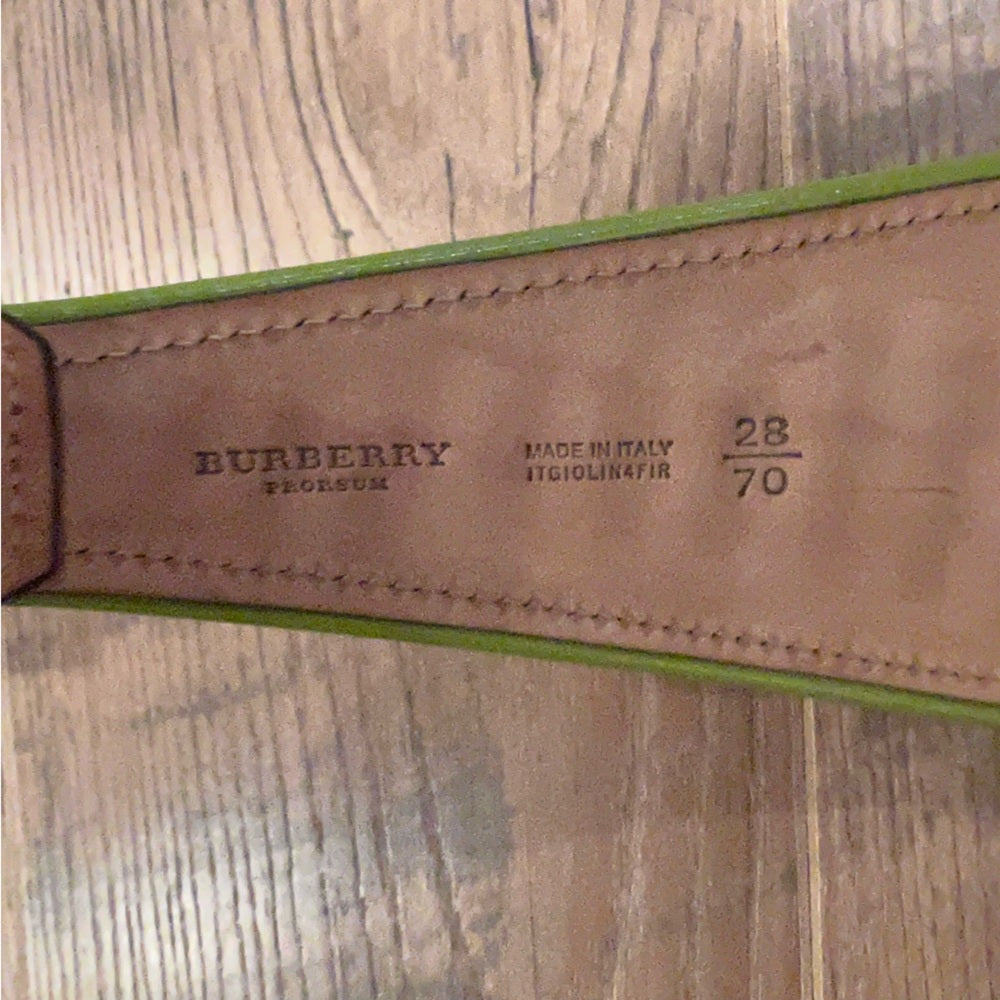 Burberry Woman’s Green Belt