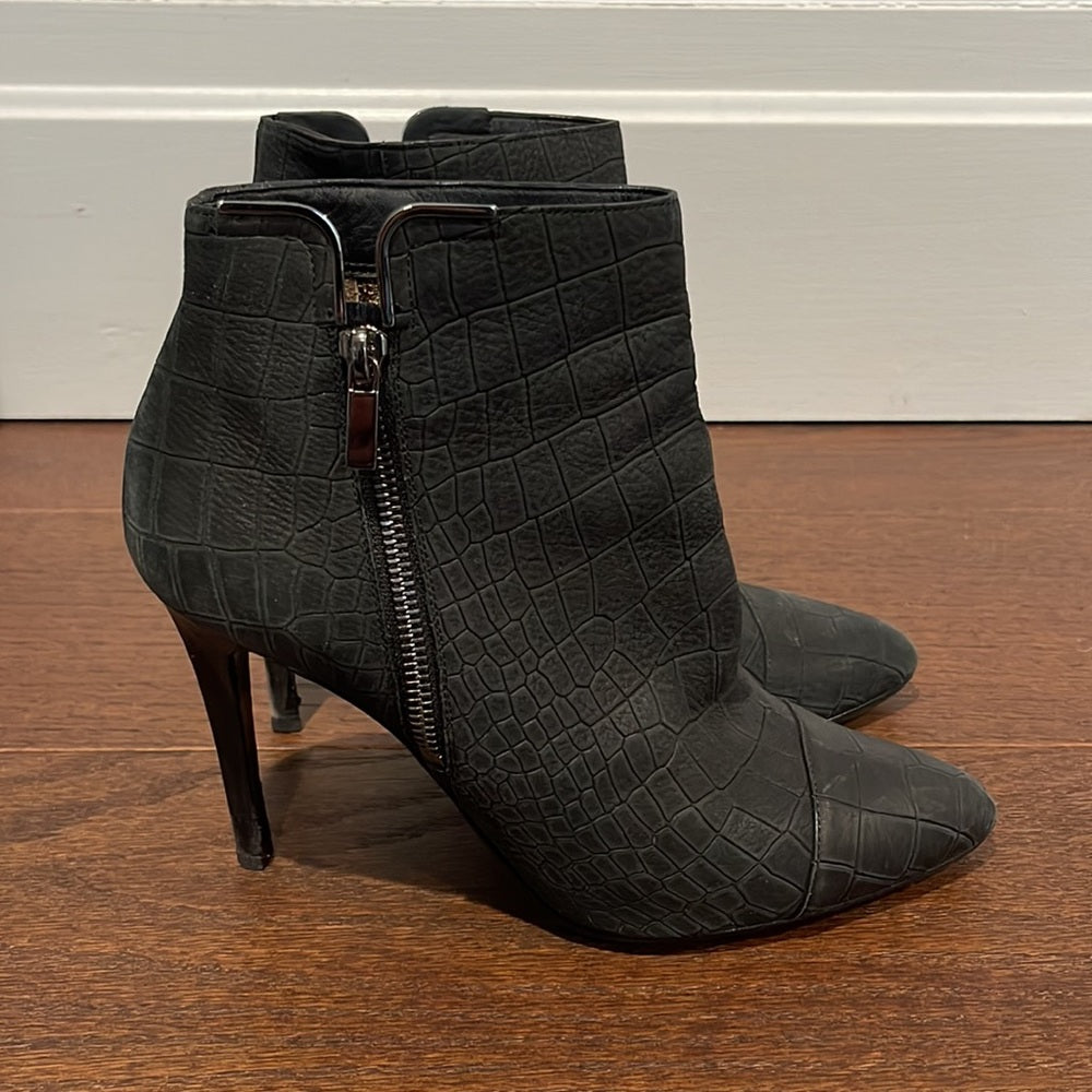 Lanvin Women’s Black Suede Booties Size 39.5/9.5