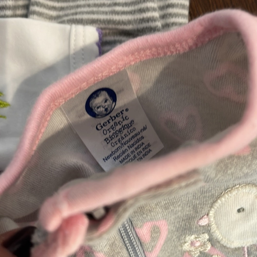 Girls Onsies Size 0-3 months