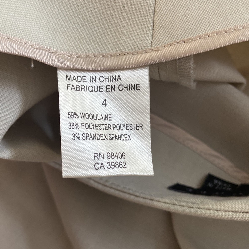 Women’s theory skirt. Beige. Size 4