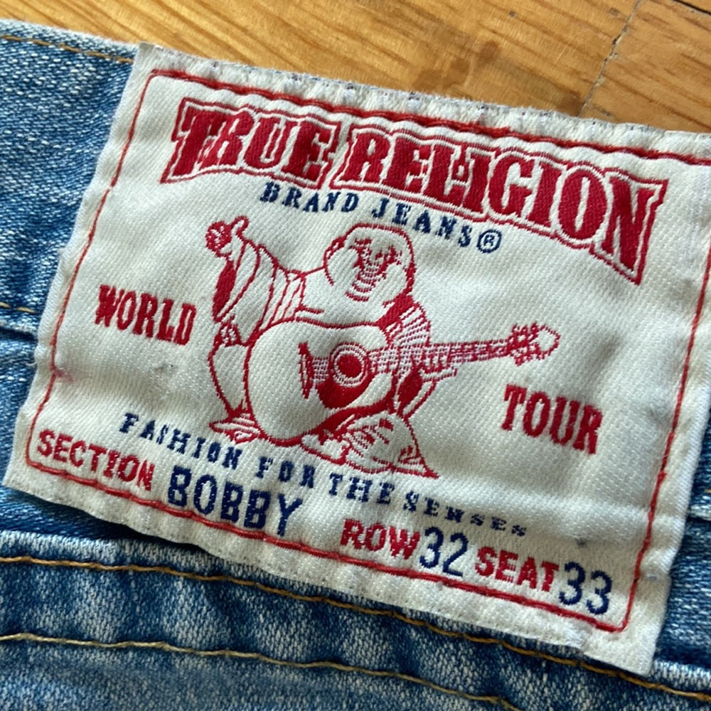 Men’s True Religion jeans. Blue denim. Size 32