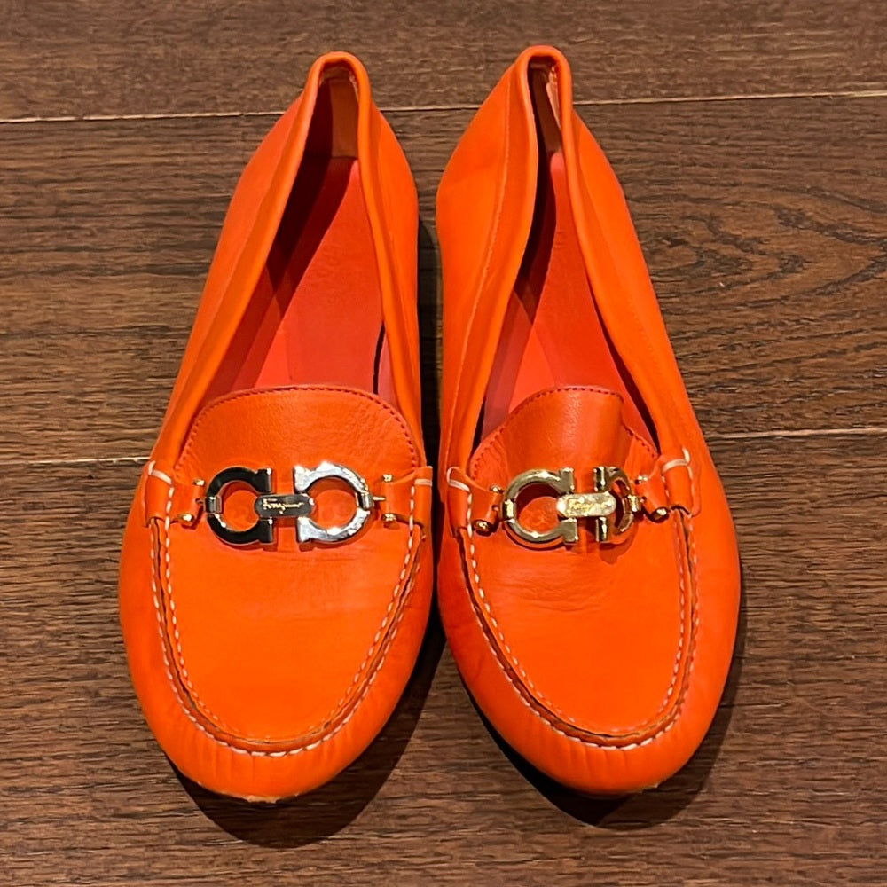 Salvatore Ferragamo Women’s Orange Driving Shoes Size 11