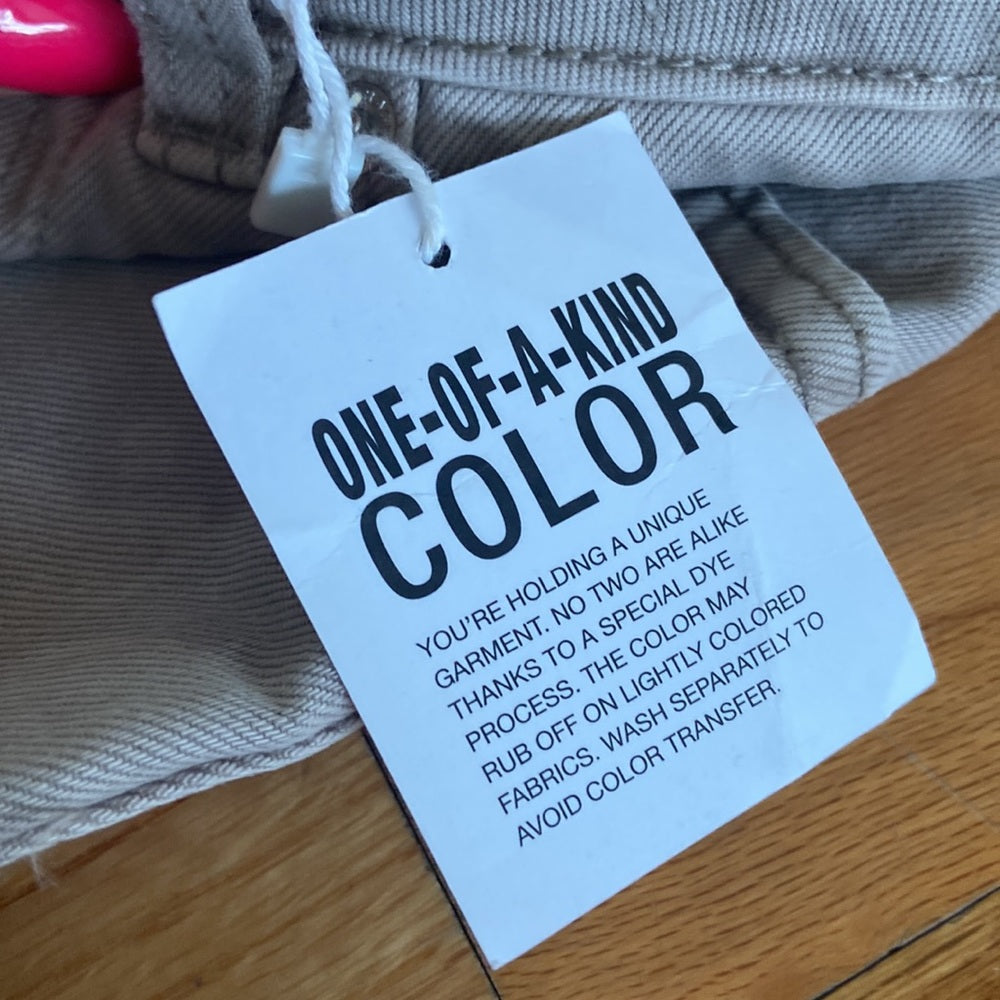 Women’s Garage jeans. Grey. Size 00