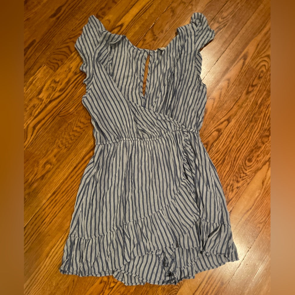 American Eagle Blue and White Striped Romper Size XL