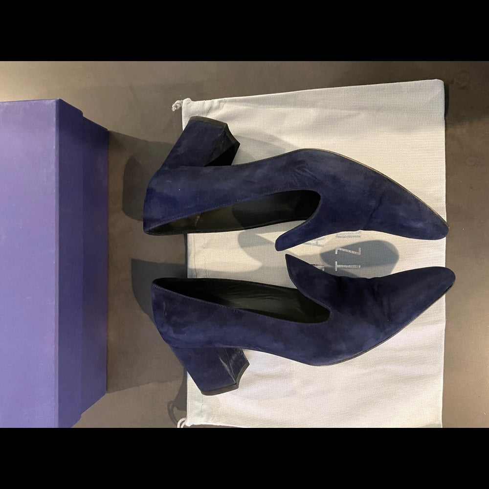 STUART Weitzman Navy Suede Heels Size 9