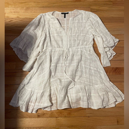 BCBGMaxazria White V-Neck Dress Size Medium