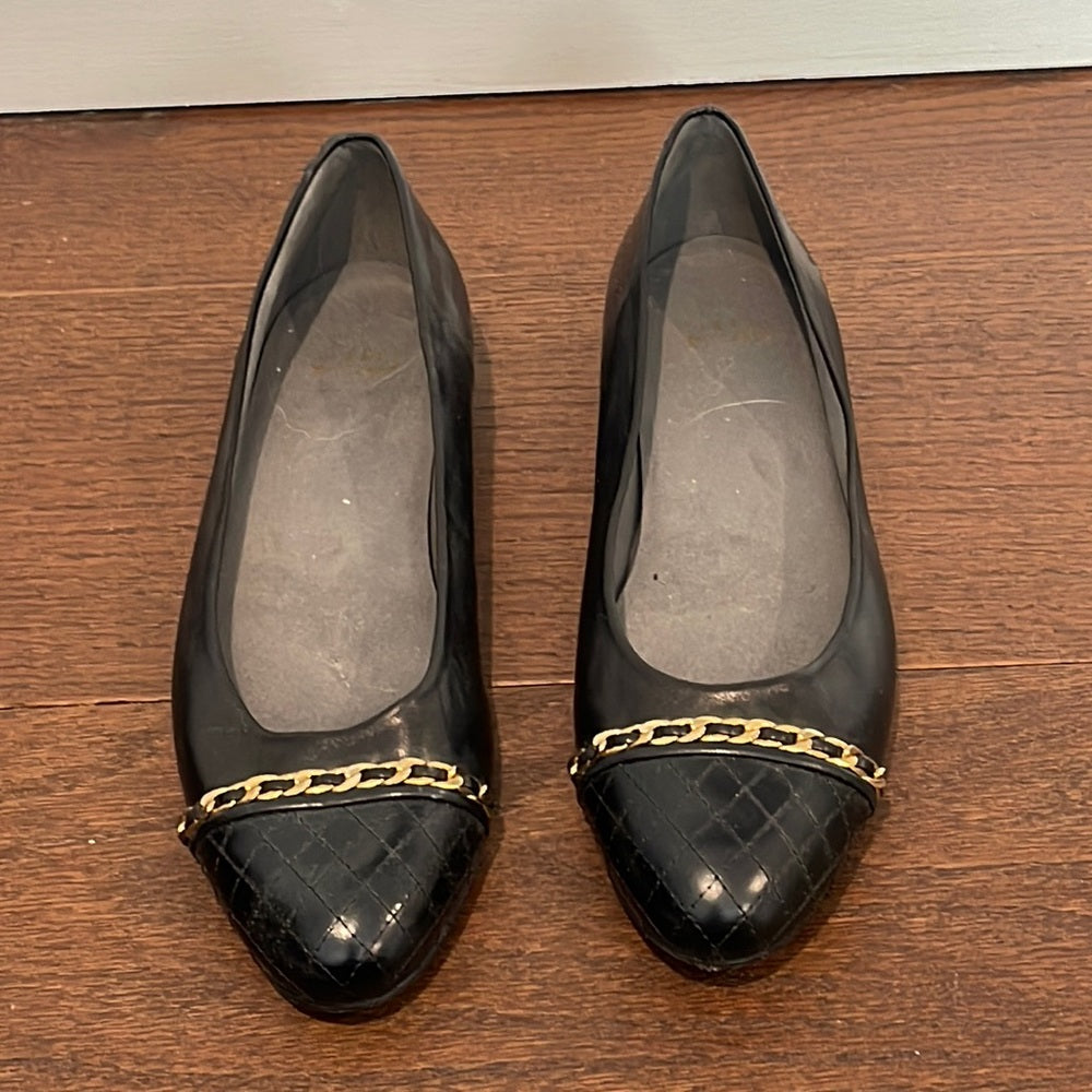 Stuart Weitzman Women’s Black Leather Flats Size 11