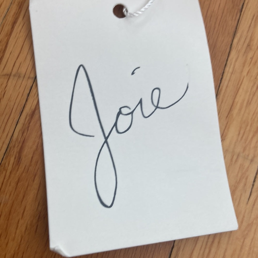 Women’s Joie shorts. Cream. Size 4