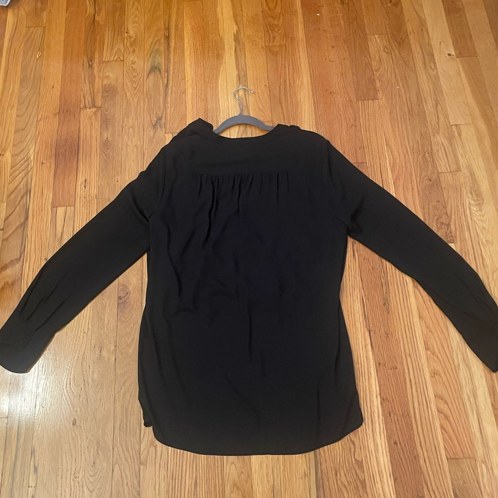 NWT BCBCMaxArzia New Black Long Sleeve Size Large