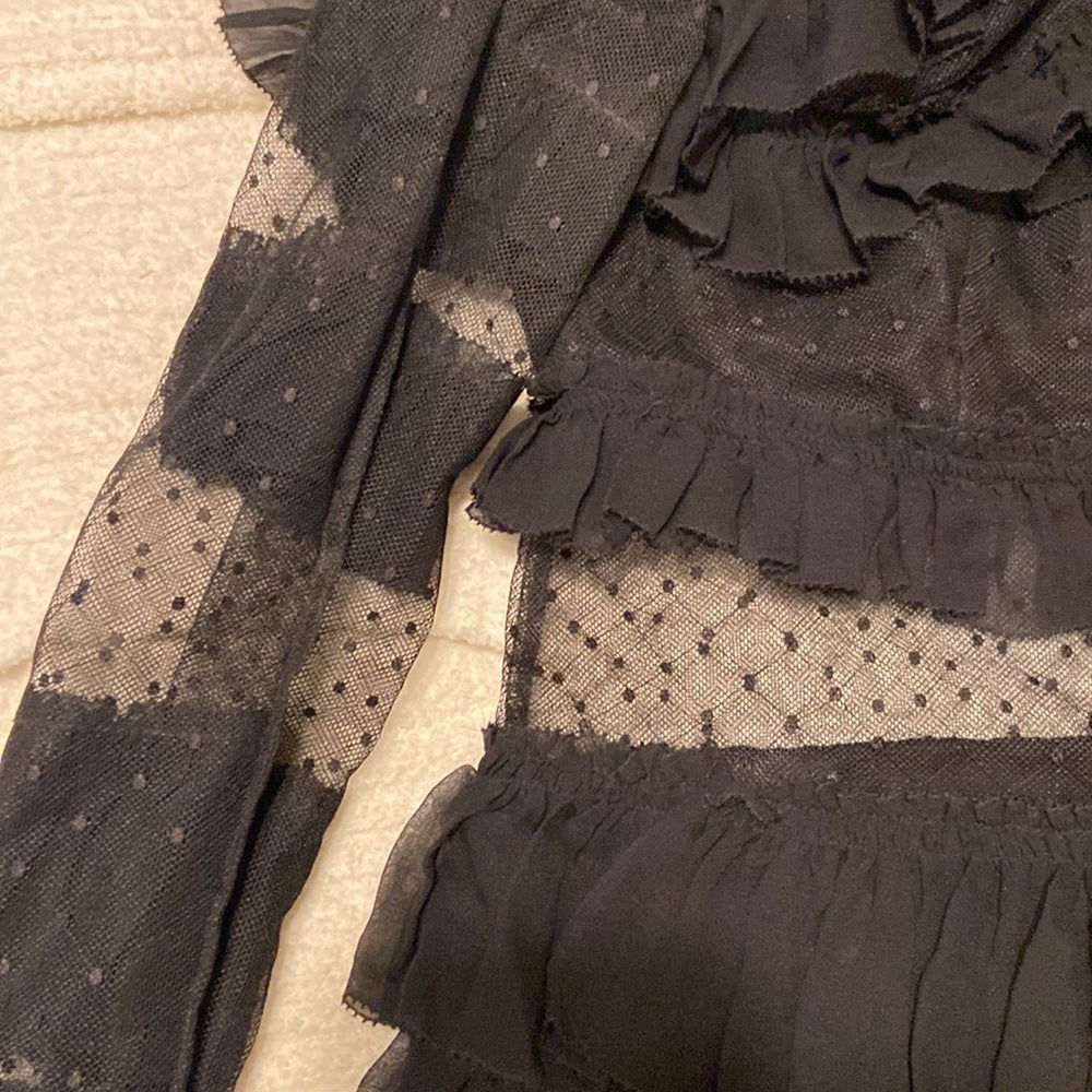 Women’s Alexis top. Black. Size S