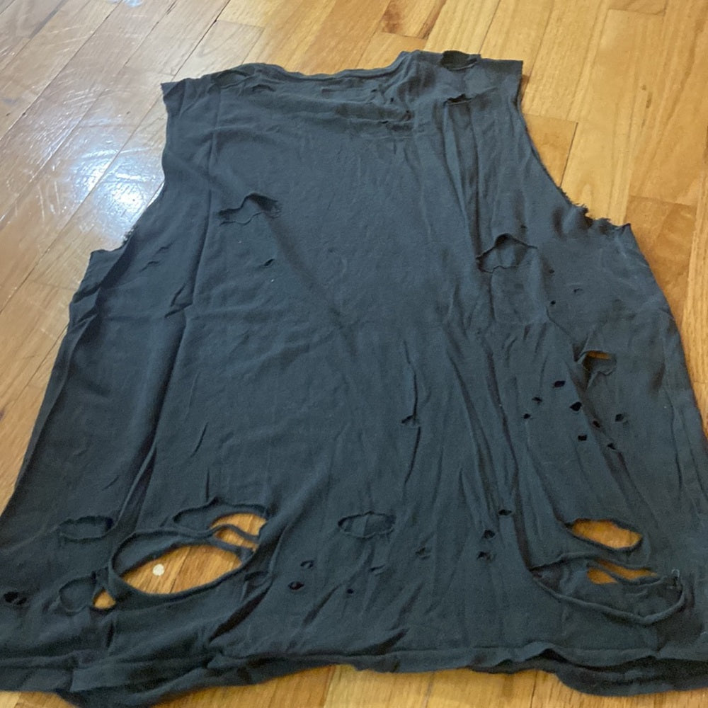 Women’s Lauren Moshi top. Green. Size S