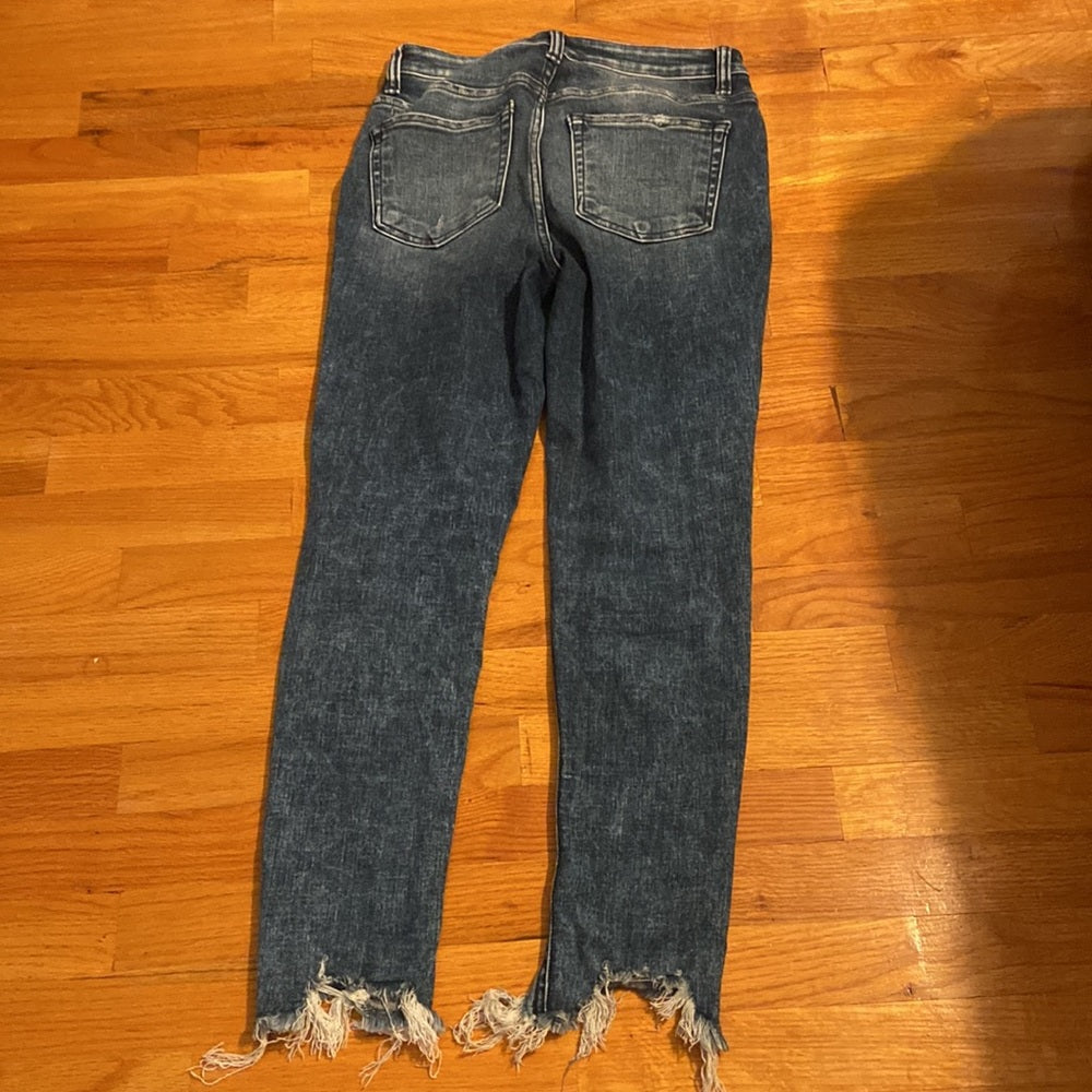 Women’s Flying Monkey jeans. Blue. Size 28