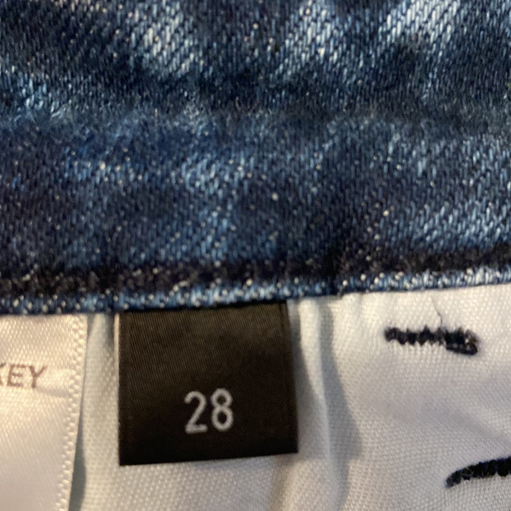 Women’s Flying Monkey jeans. Blue. Size 28