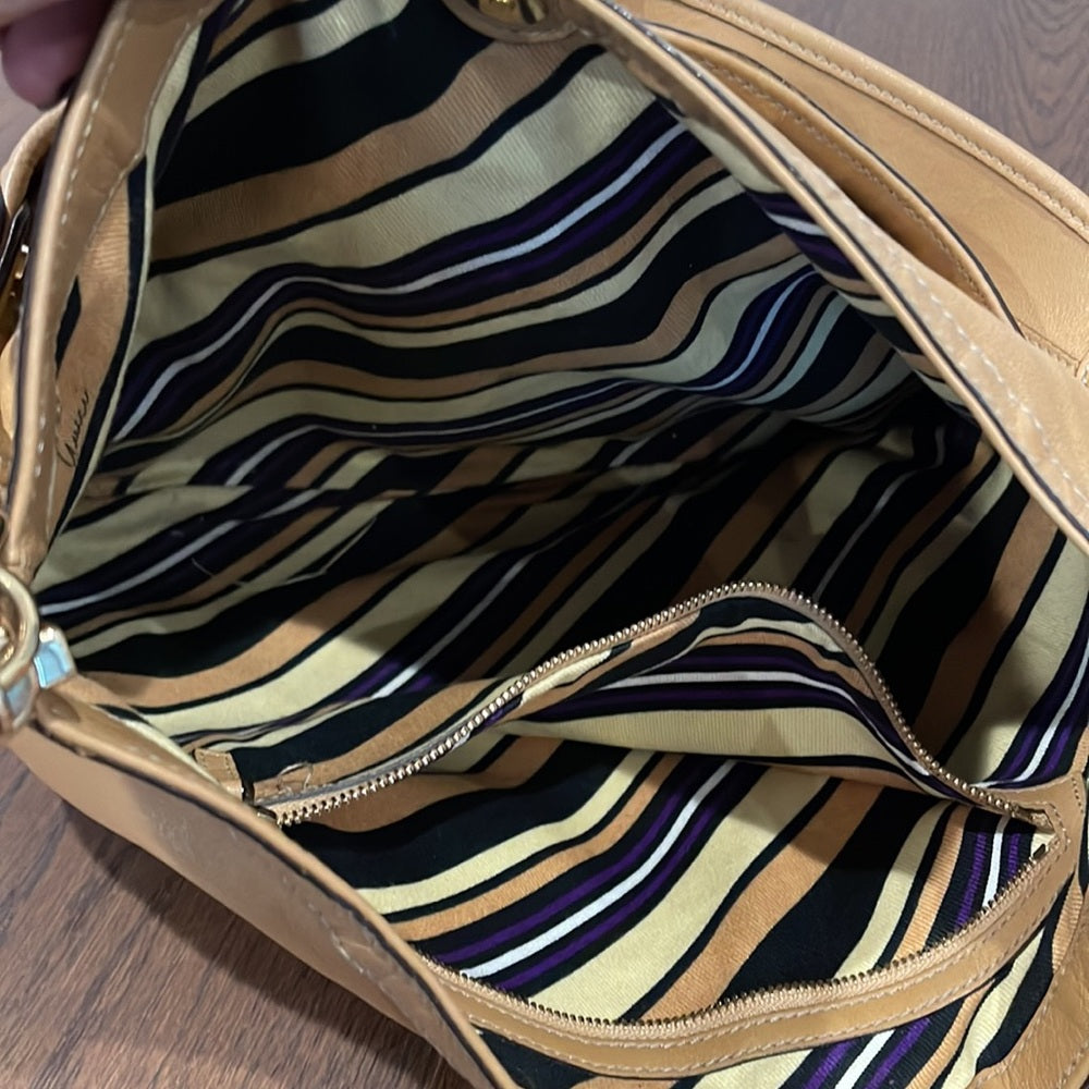 Gucci Tan Leather Hobo