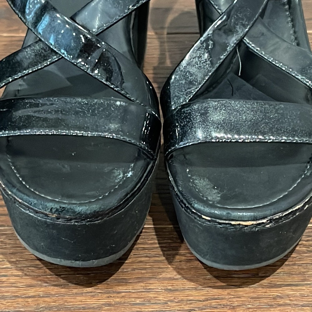 Prada Women’s Platform Sandals Size 38.5/8.5
